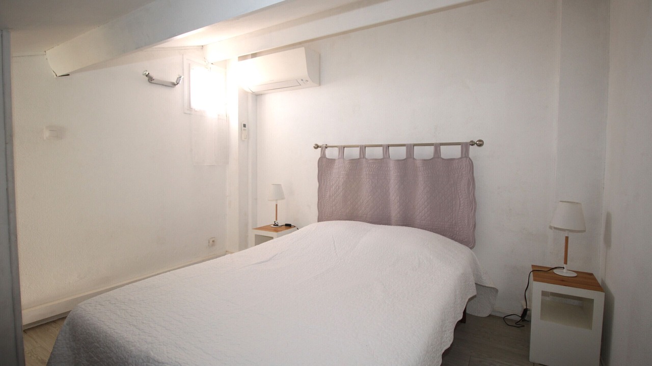 Photo of Bedroom in Les Arenes