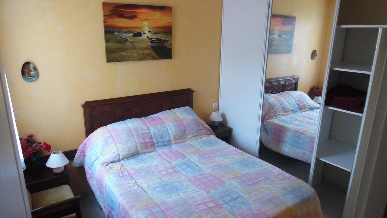 Photo of Bedroom in Saint-Vincent-sur-Jard