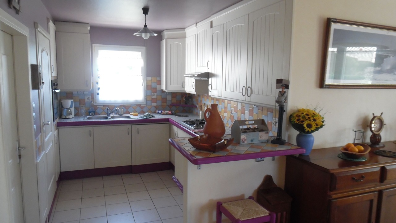 Photo of Kitchen in Saint-Vincent-sur-Jard