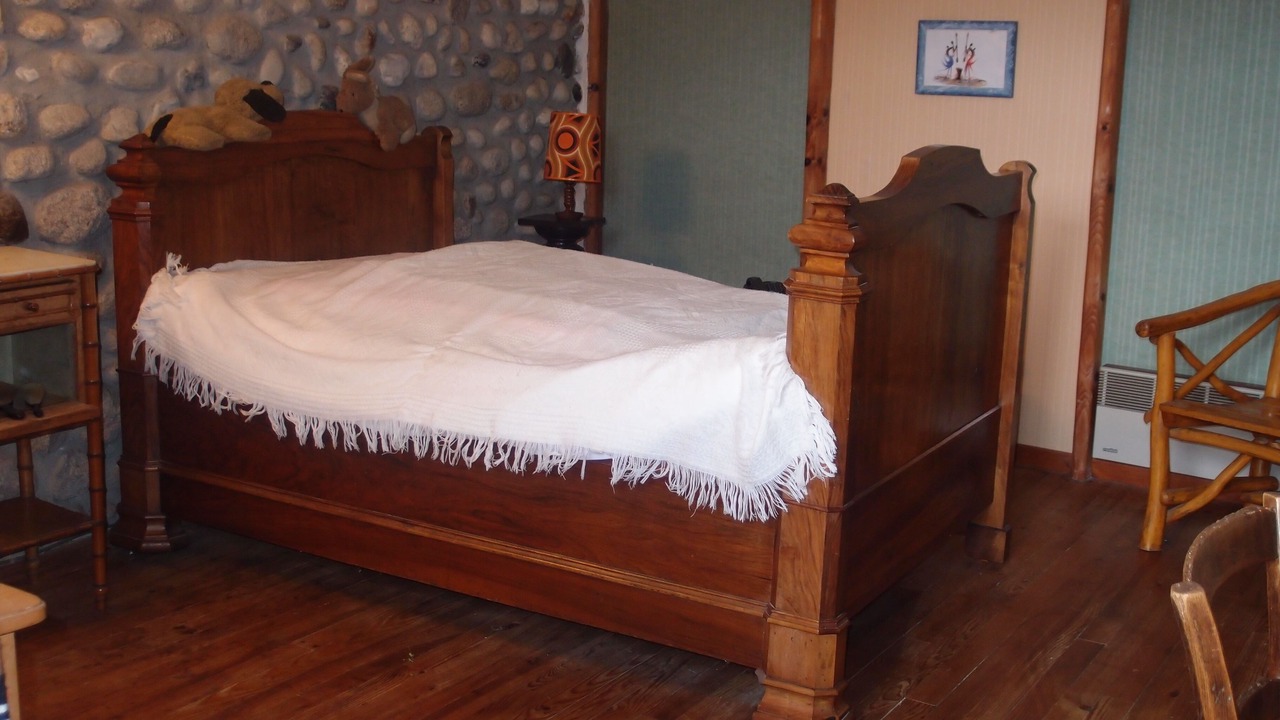Photo of Bedroom in Seix