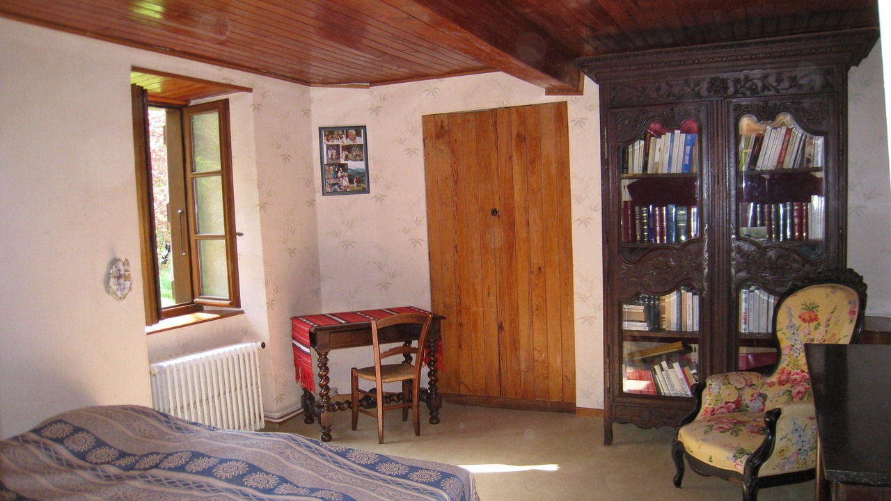 Photo of Bedroom in Seix
