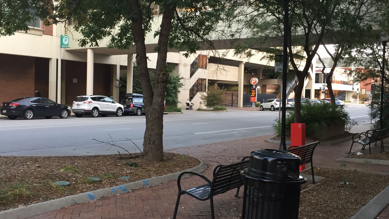 Photo of Others in Downtown Lincoln