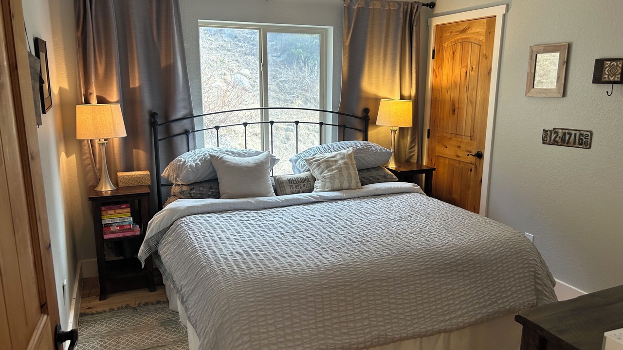 Photo of Bedroom in Saint Mary's