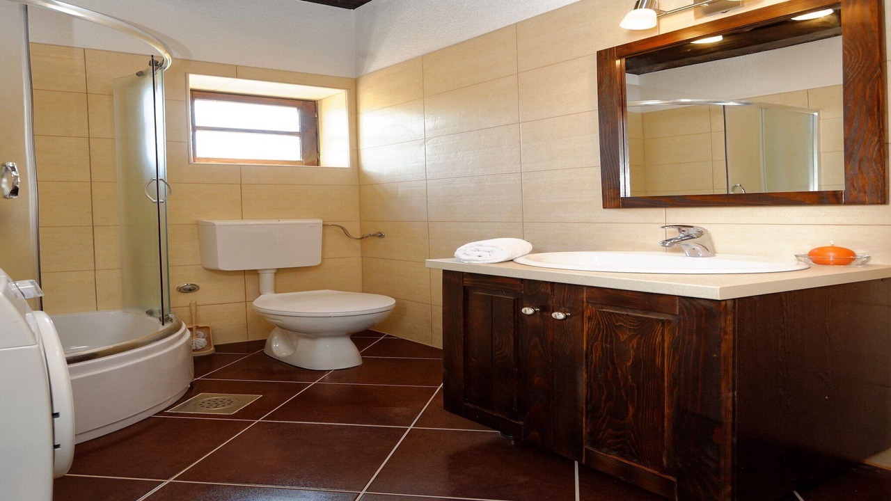 Photo of Bathroom in Sukosan