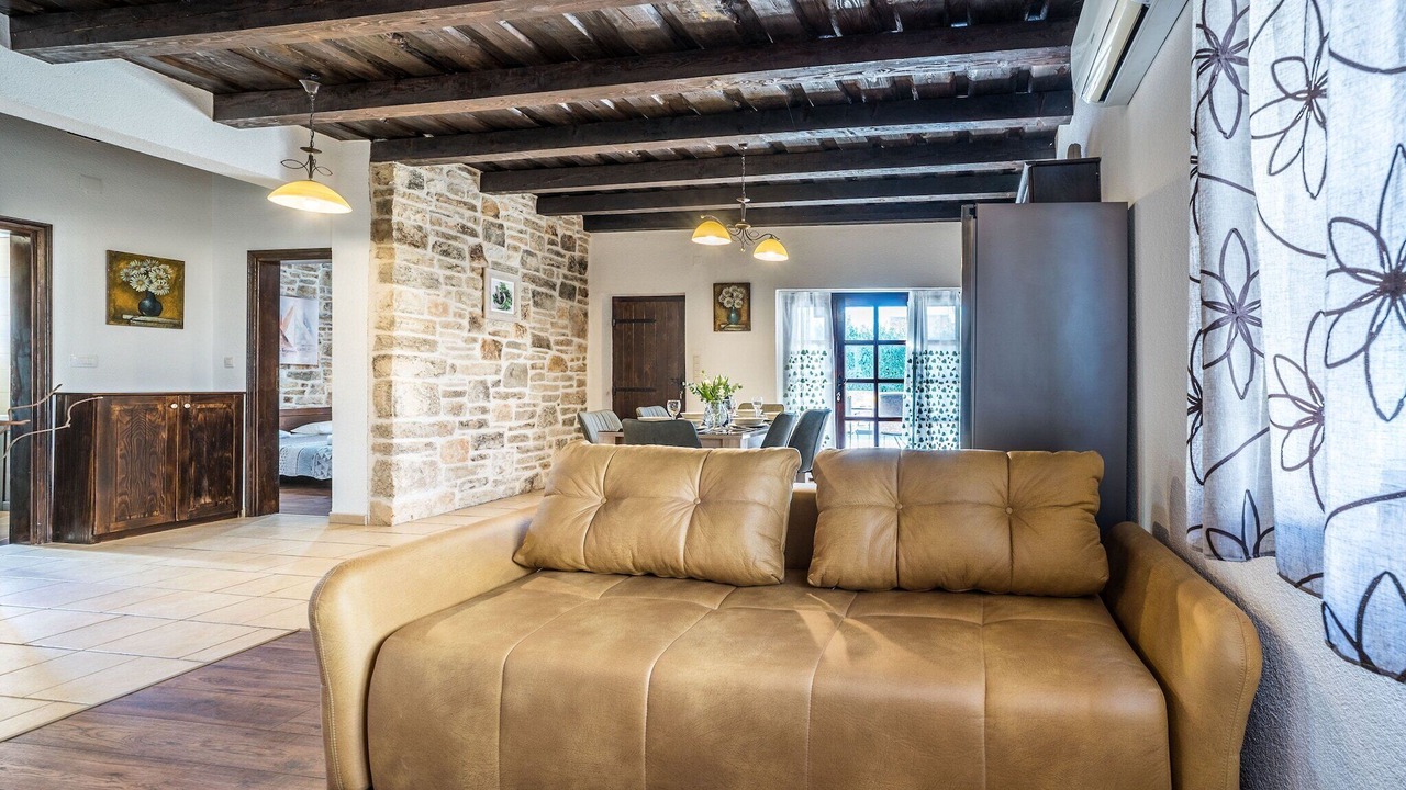 Photo of Livingroom in Sukosan