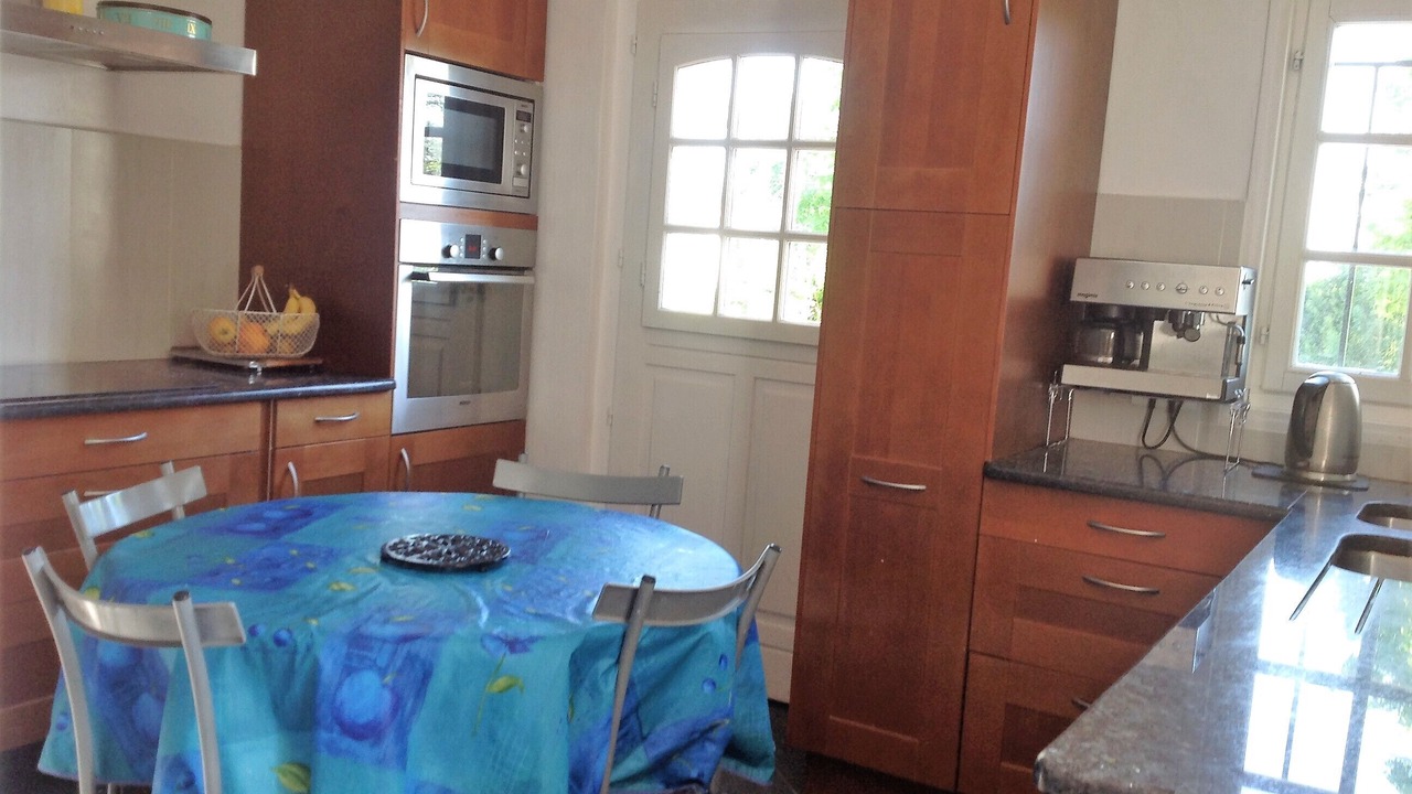 Photo of Kitchen in Saint-Pierre-d'Irube