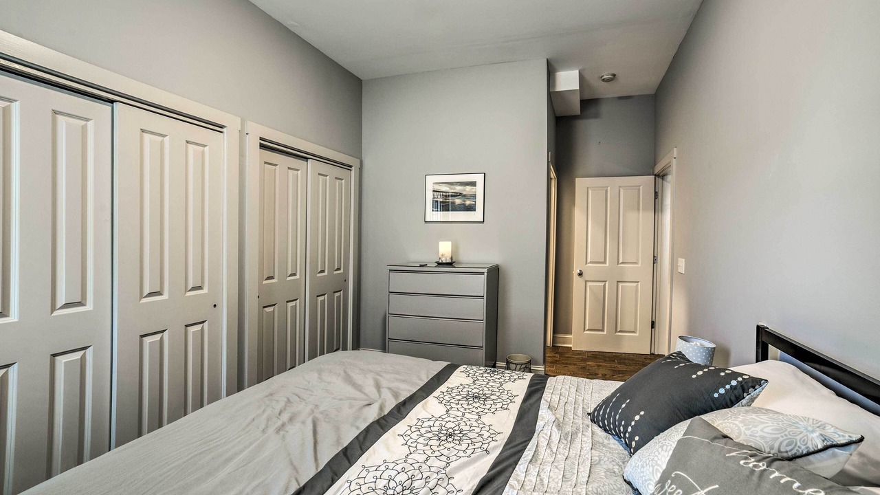 Photo of Bedroom in River District