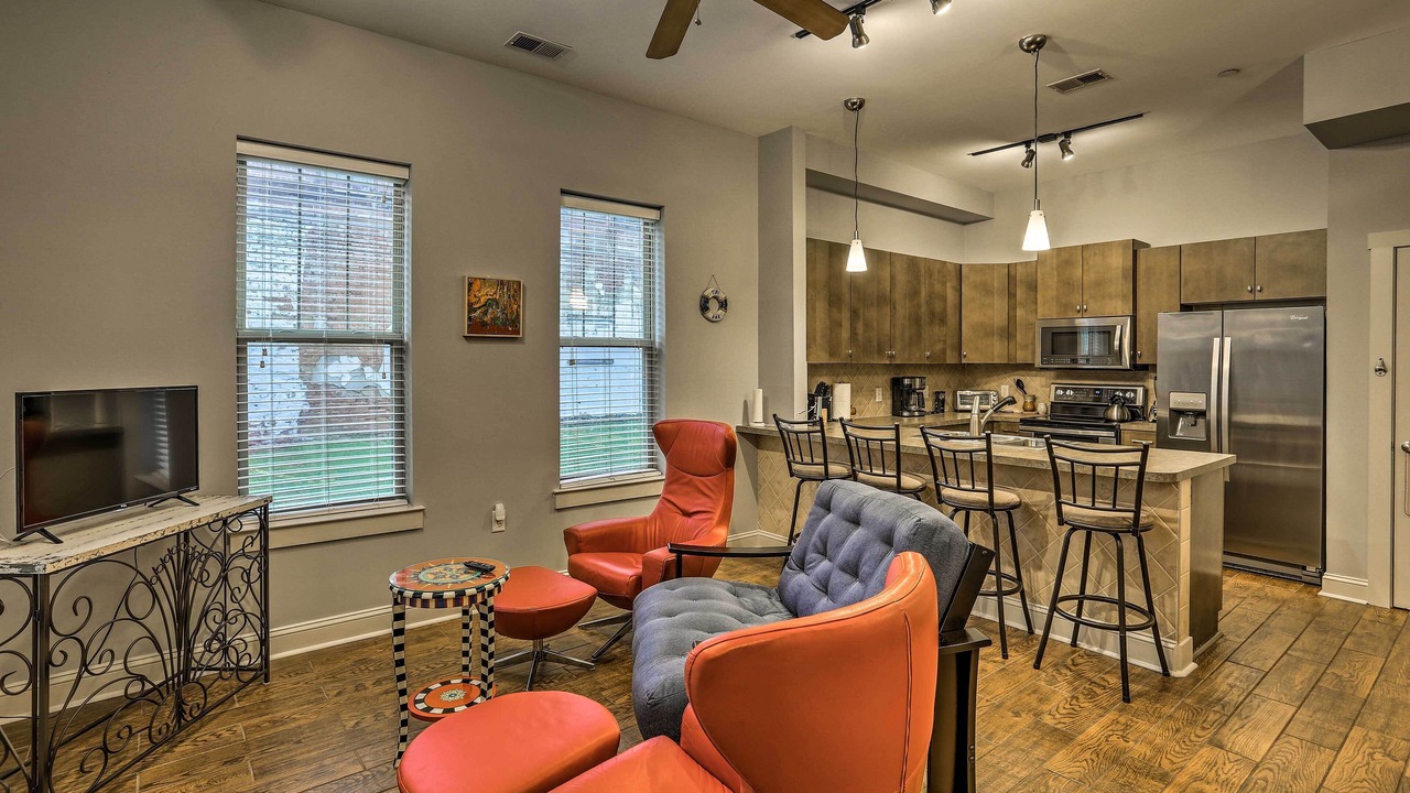 Photo of Livingroom in River District