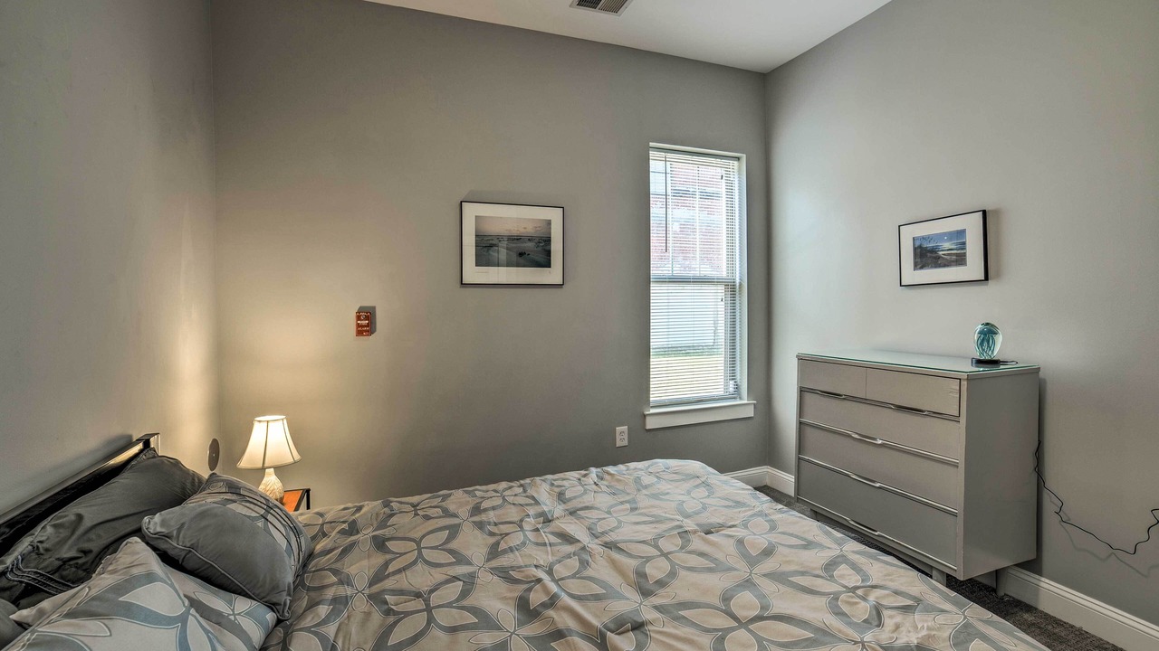 Photo of Bedroom in River District