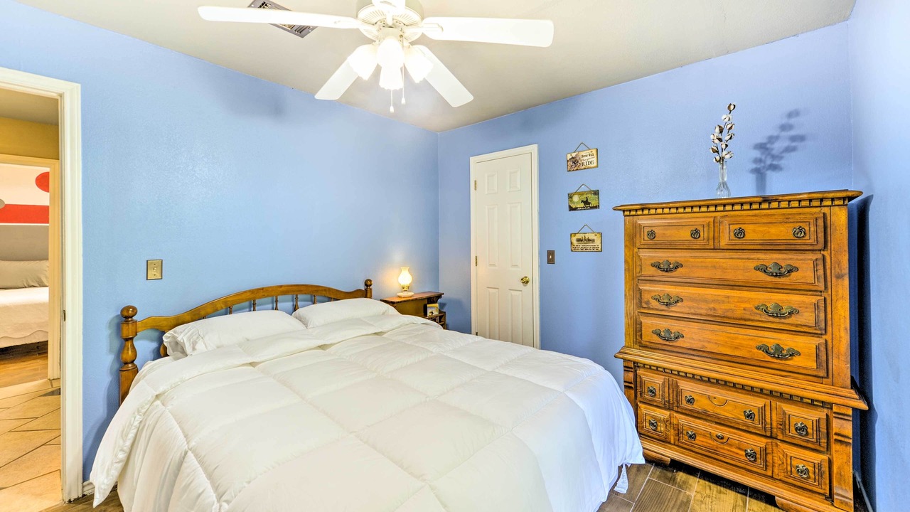 Photo of Bedroom in Moody