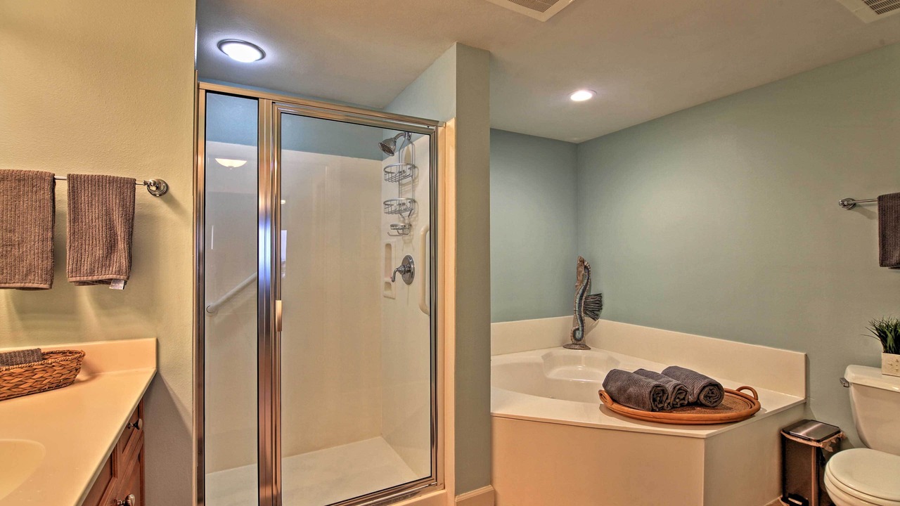 Photo of Bathroom in Holiday Isle