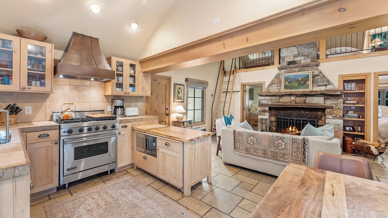 Photo of Kitchen in Sundance