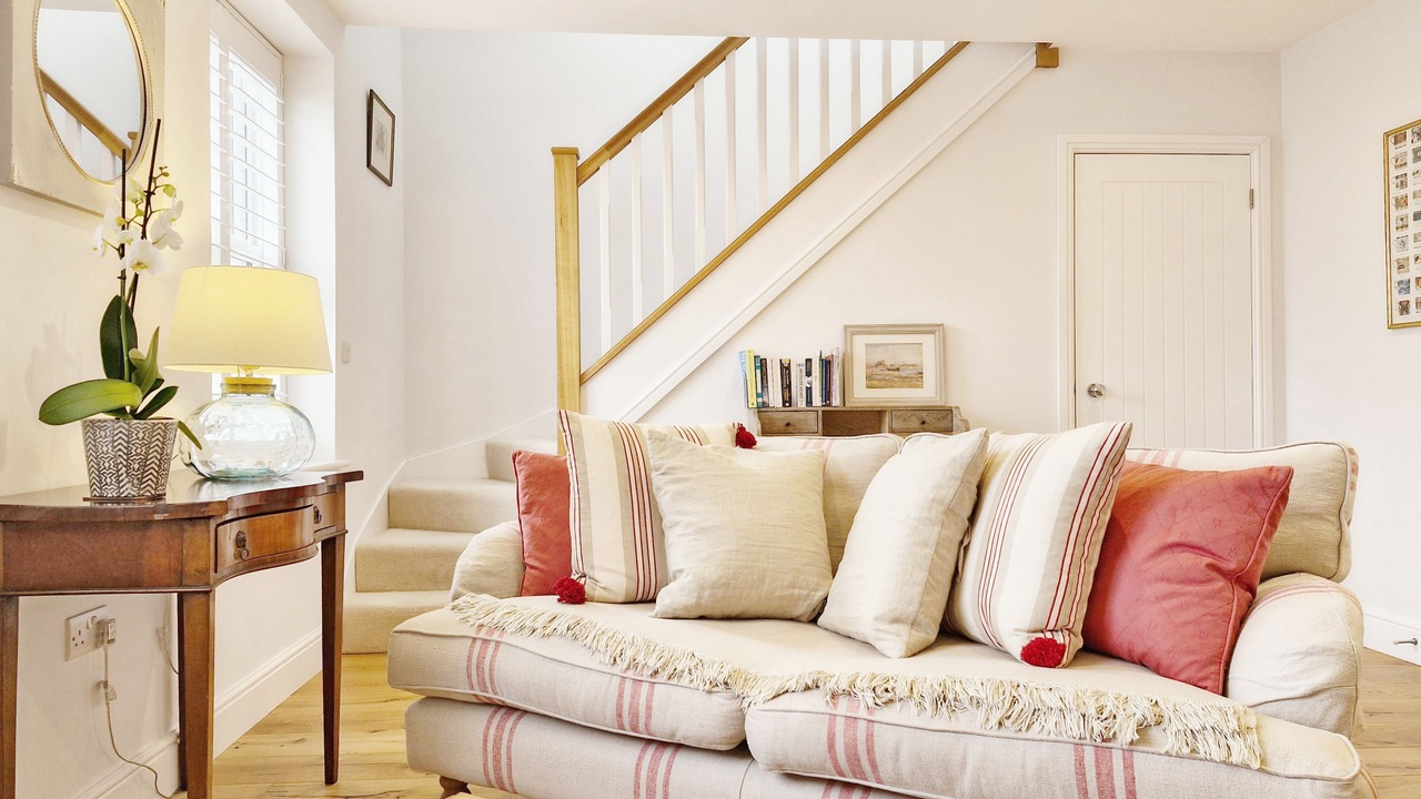 Photo of Livingroom in Chichester