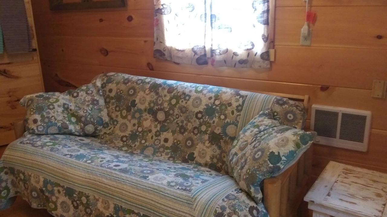 Photo of Livingroom in Compton