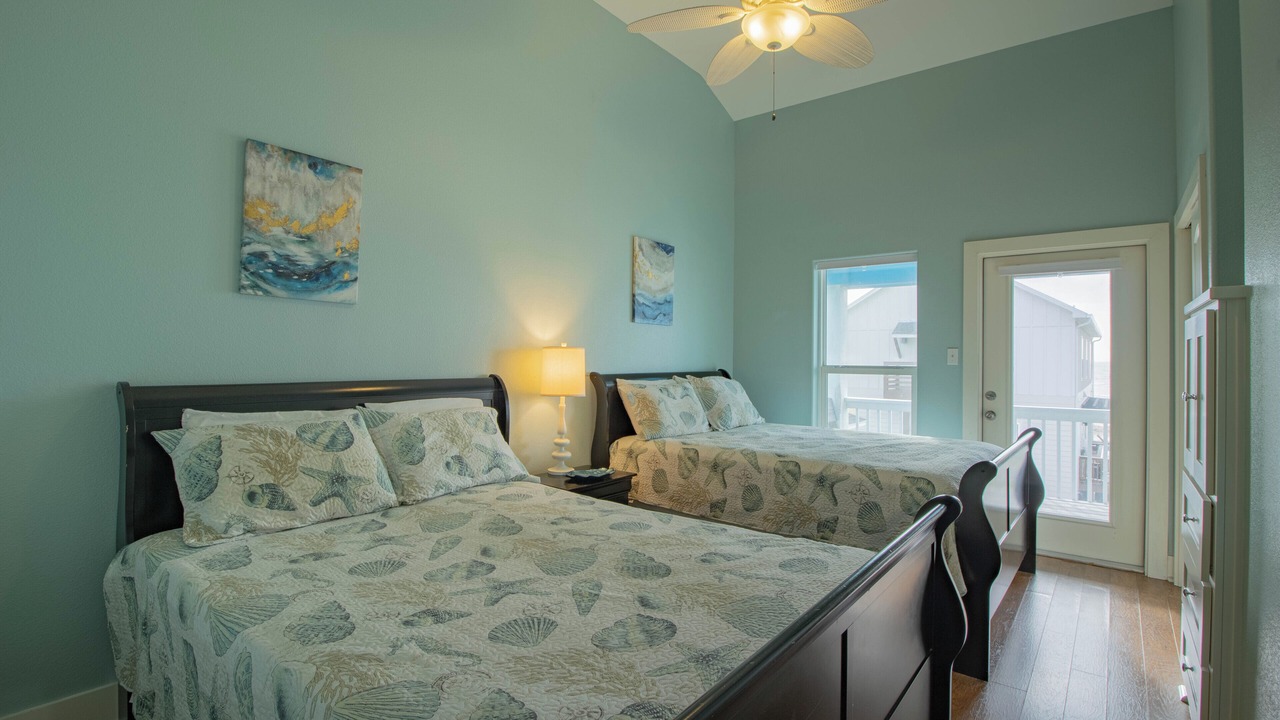Photo of Bedroom in Port Bolivar