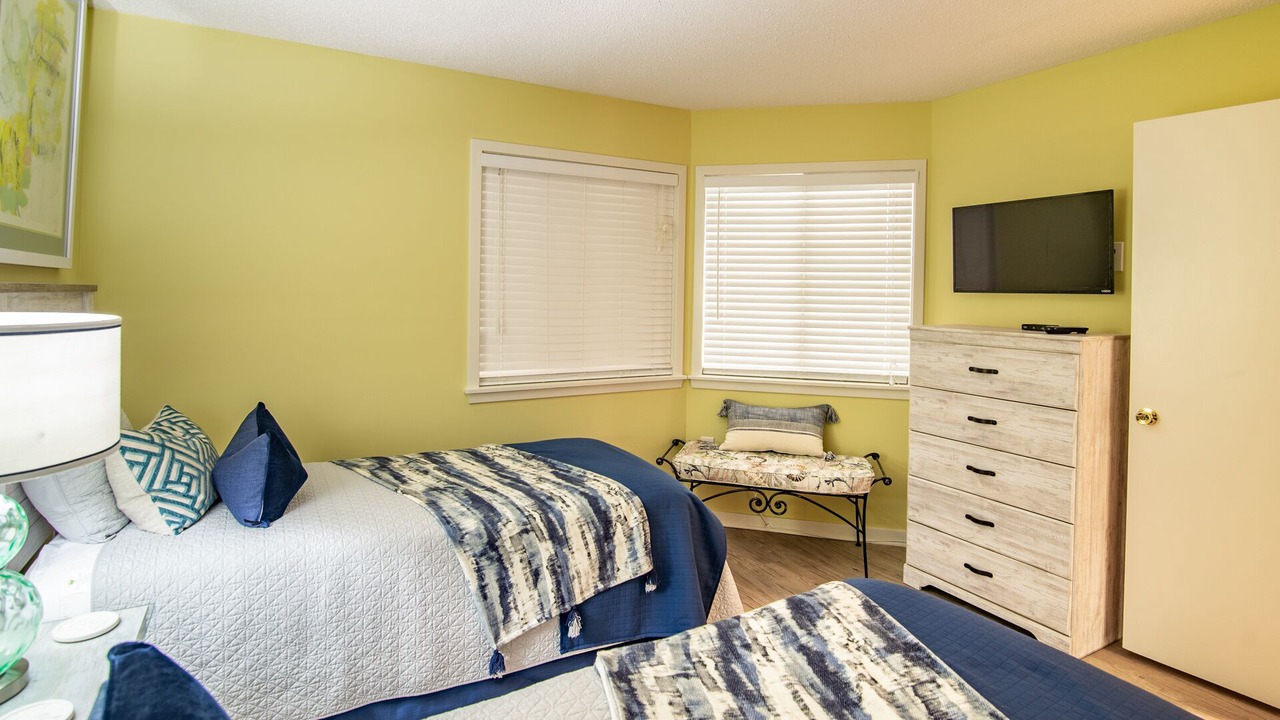 Photo of Bedroom in Arcadian Shores