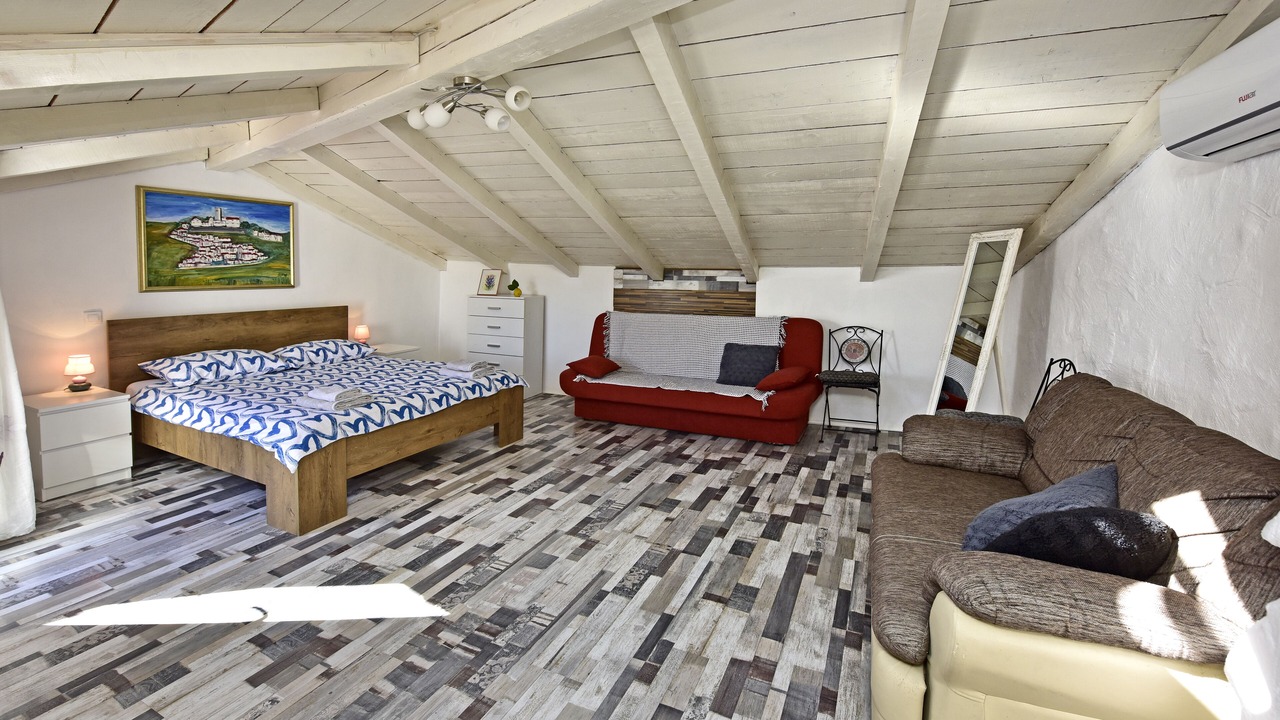 Photo of Livingroom in Motovun