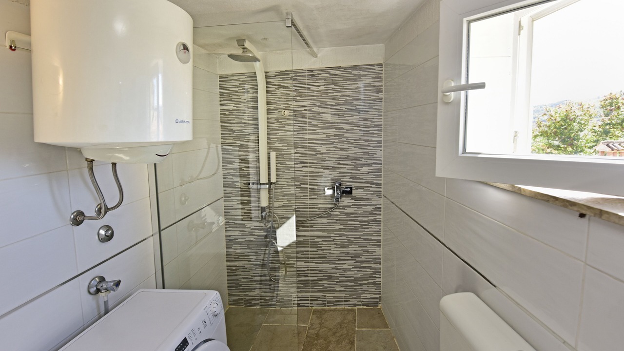 Photo of Bathroom in Motovun