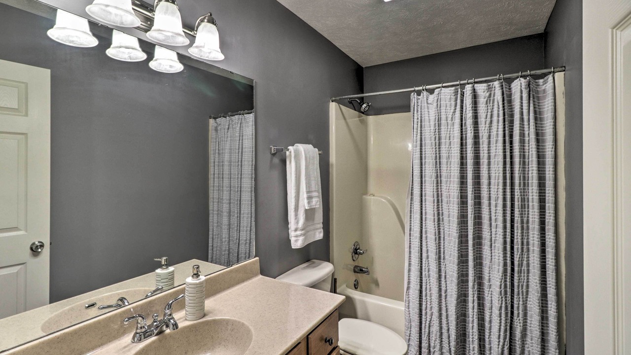 Photo of Bathroom in Gassville