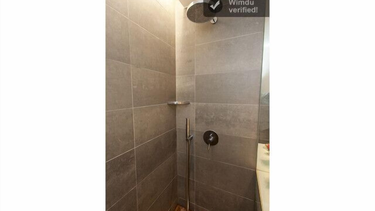 Photo of Bathroom in Quartier du Mail