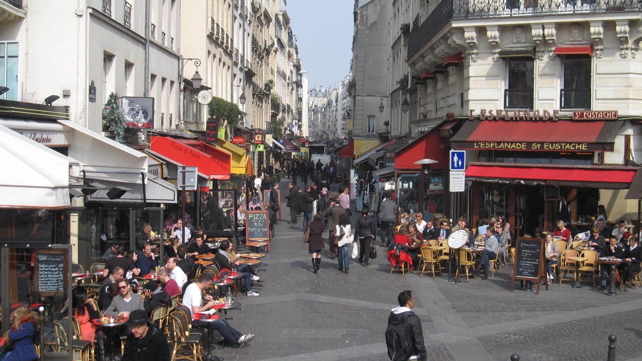 Photo of Others in Quartier du Mail