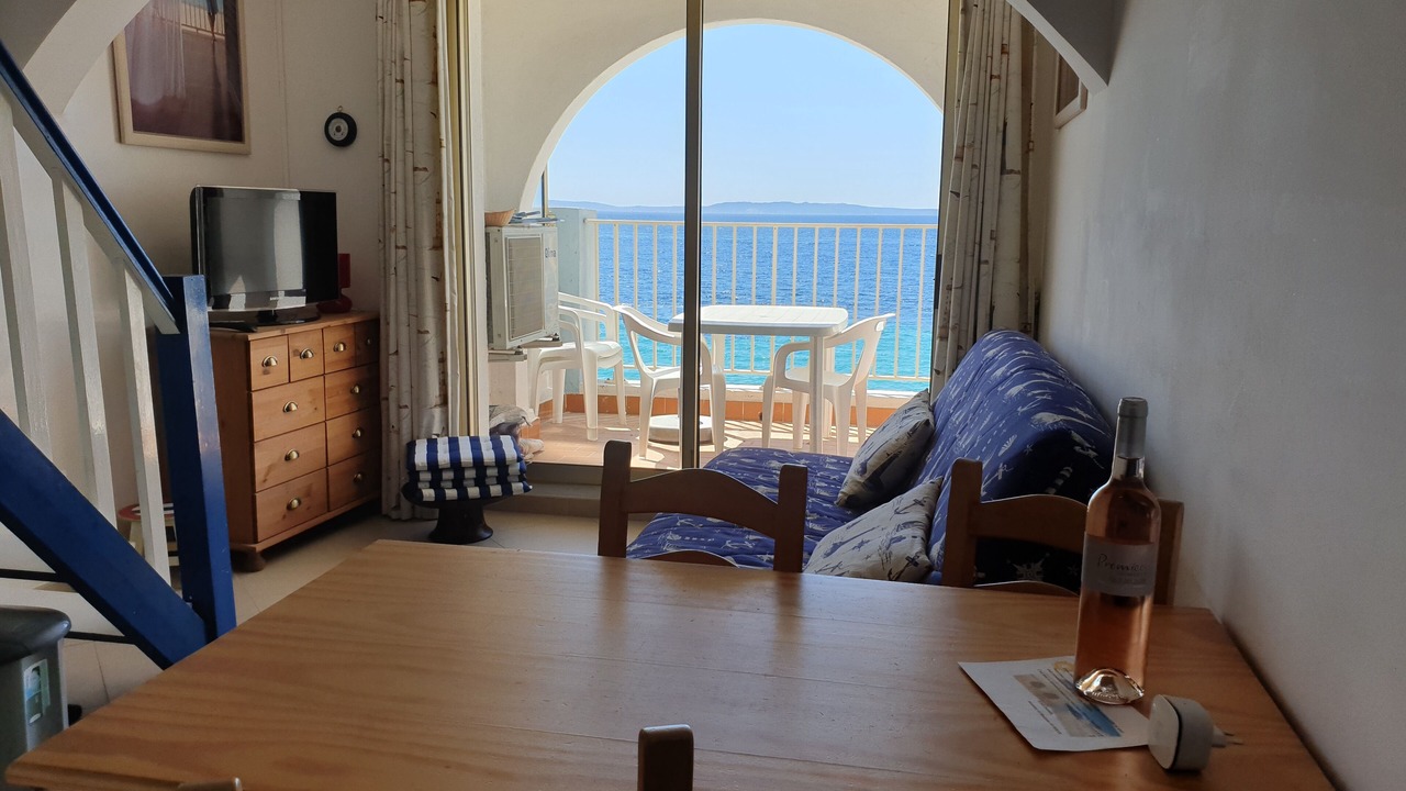 Photo of Livingroom in Cavaliere Beach