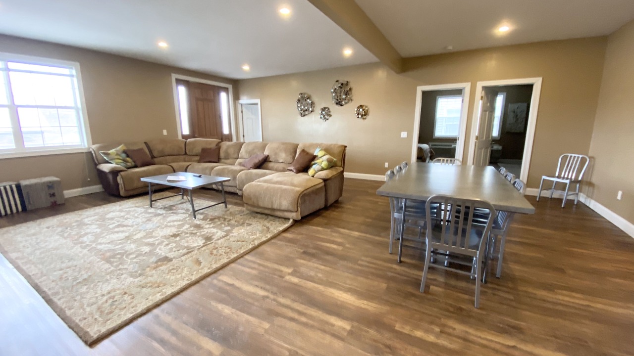 Photo of Livingroom in Watkins Glen