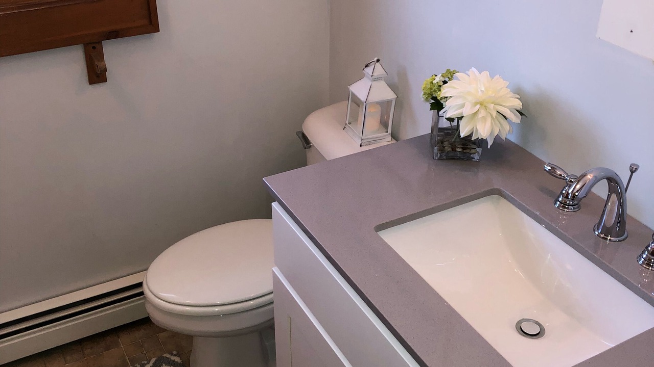 Photo of Bathroom in York Beach