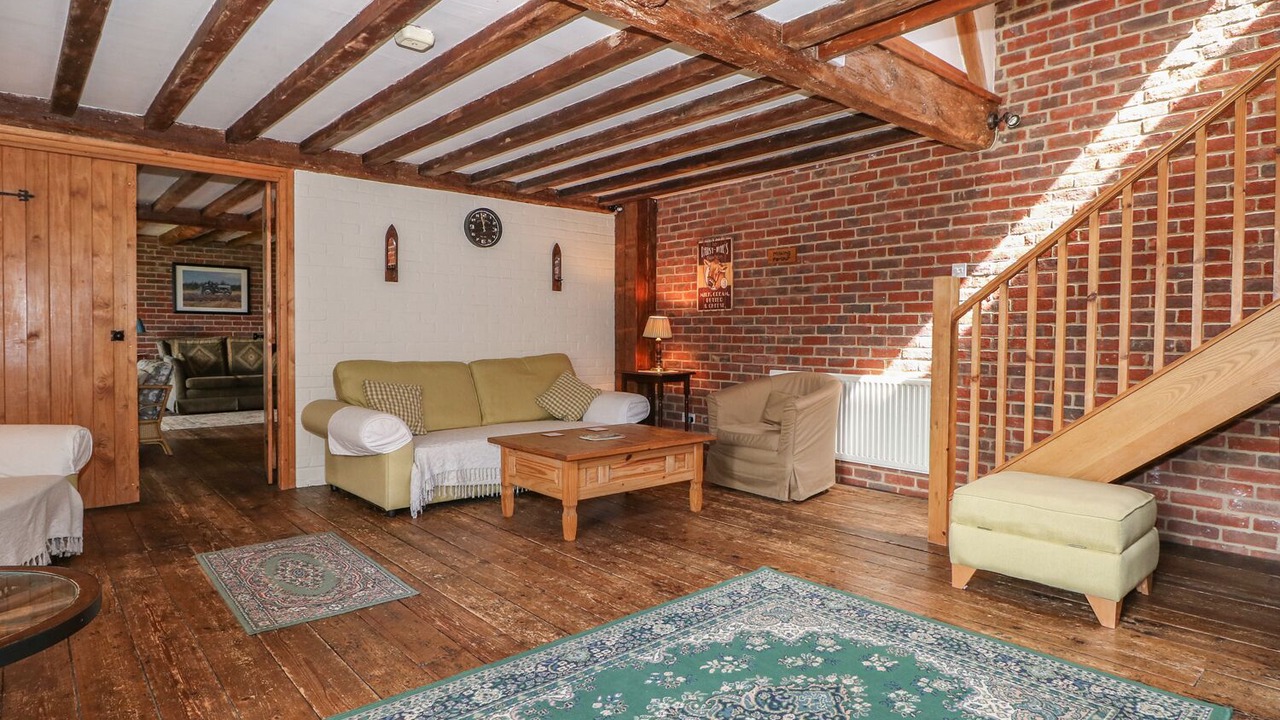 Photo of Livingroom in East Tytherley