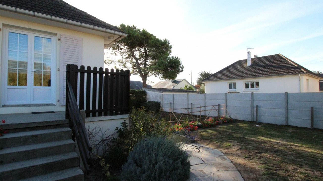 Photo of Outdoor in Saint-Martin de Brehal