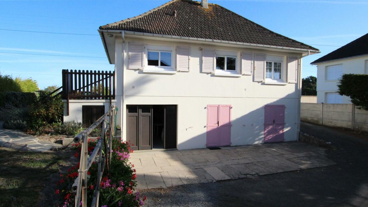 Photo of Outdoor in Saint-Martin de Brehal