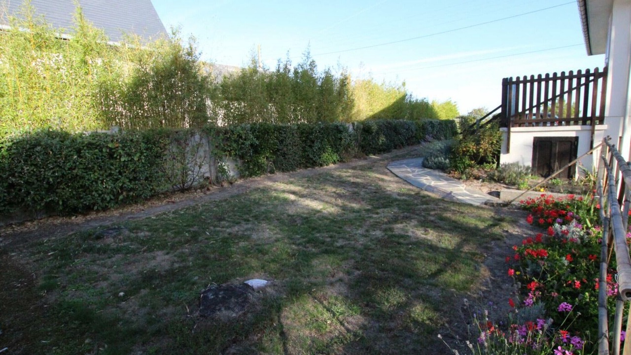 Photo of Outdoor in Saint-Martin de Brehal