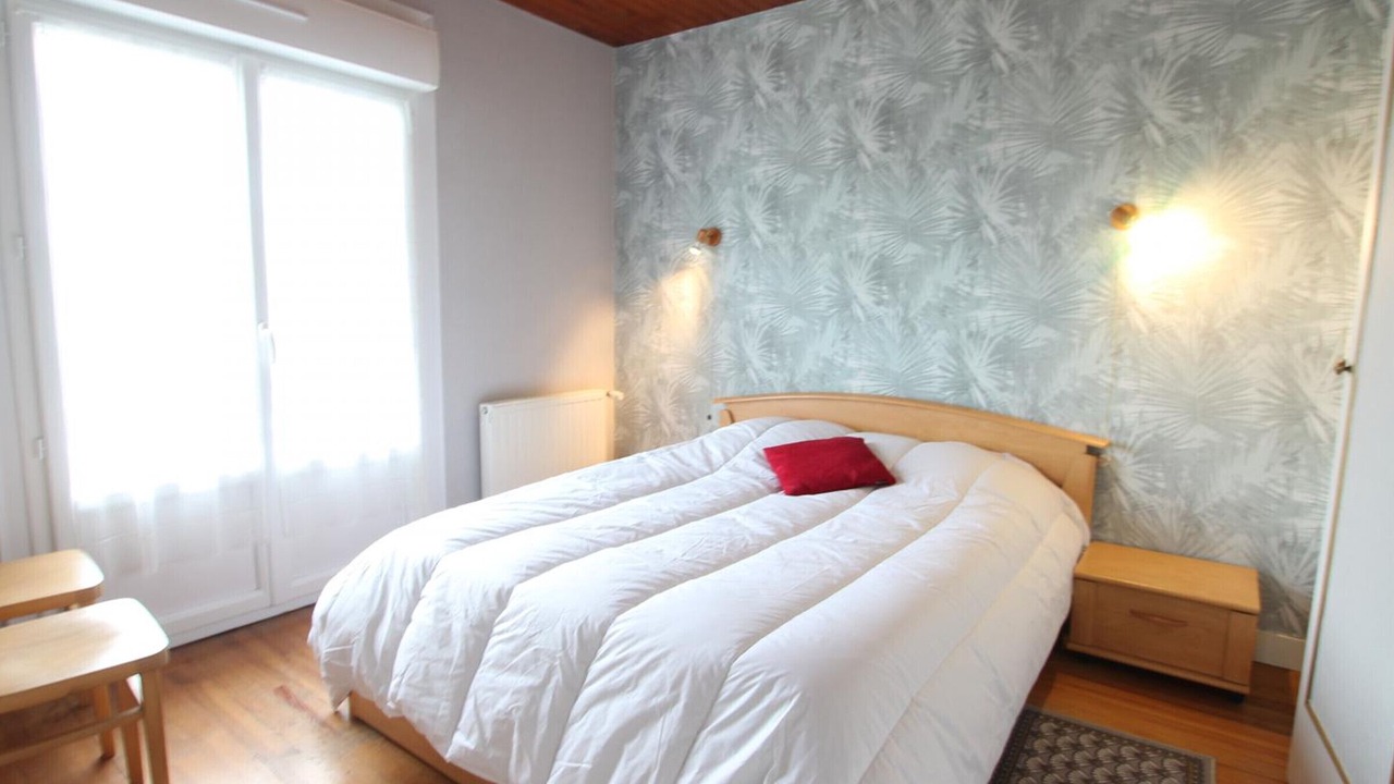 Photo of Bedroom in Saint-Martin de Brehal