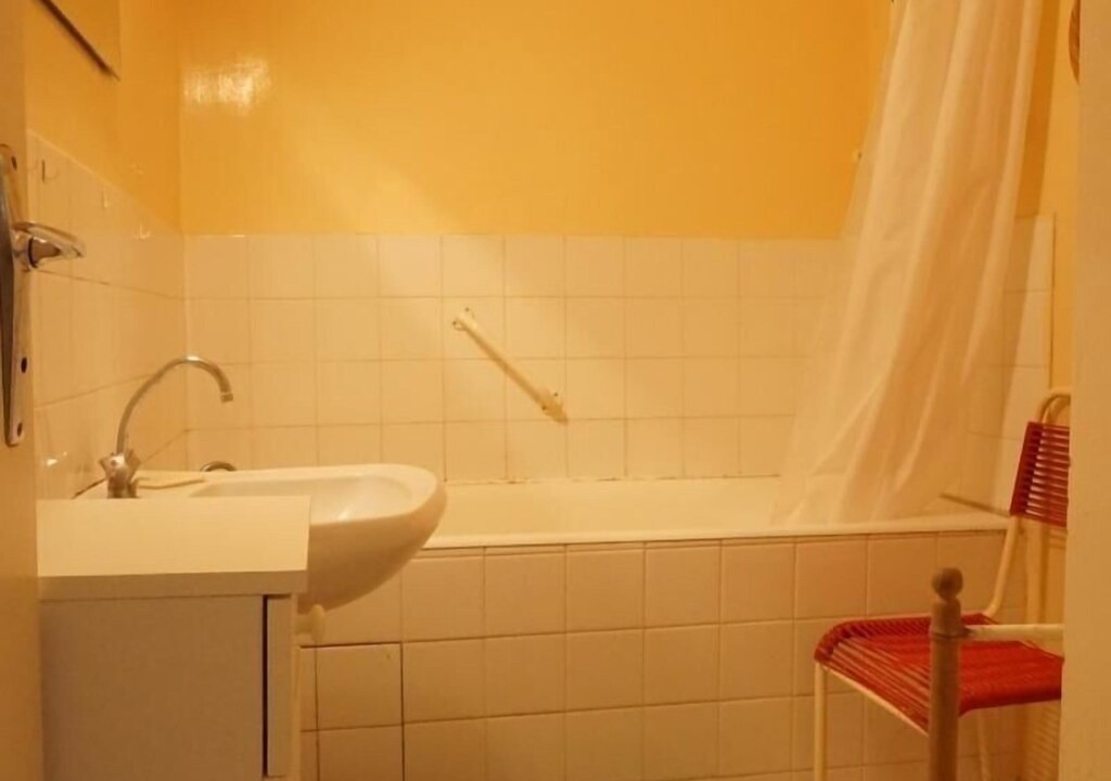 Photo of Bathroom in La Gueriniere