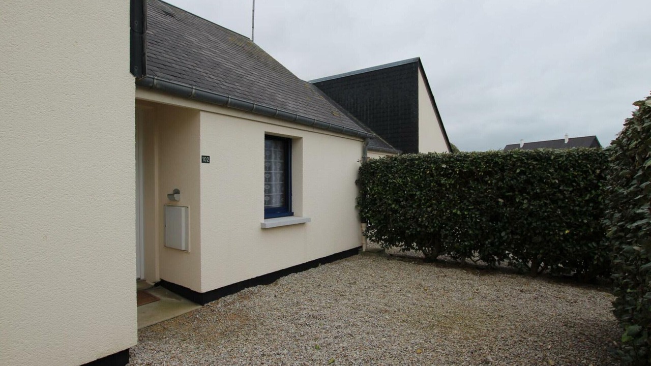 Photo of Outdoor in Surtainville