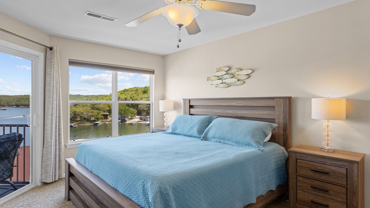 Photo of Bedroom in Camdenton