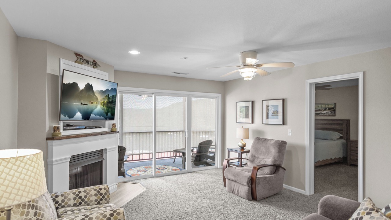 Photo of Livingroom in Camdenton