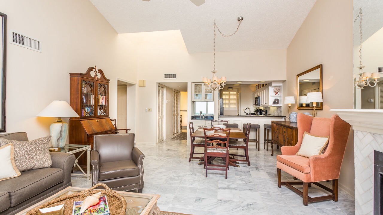 Photo of Bedroom in Saint Simons Island