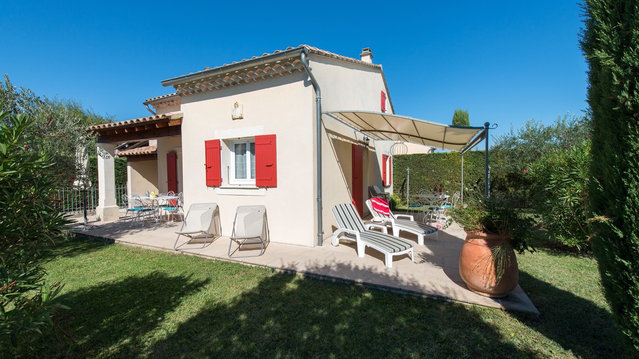 Photo of Patio Balcony in Grillon