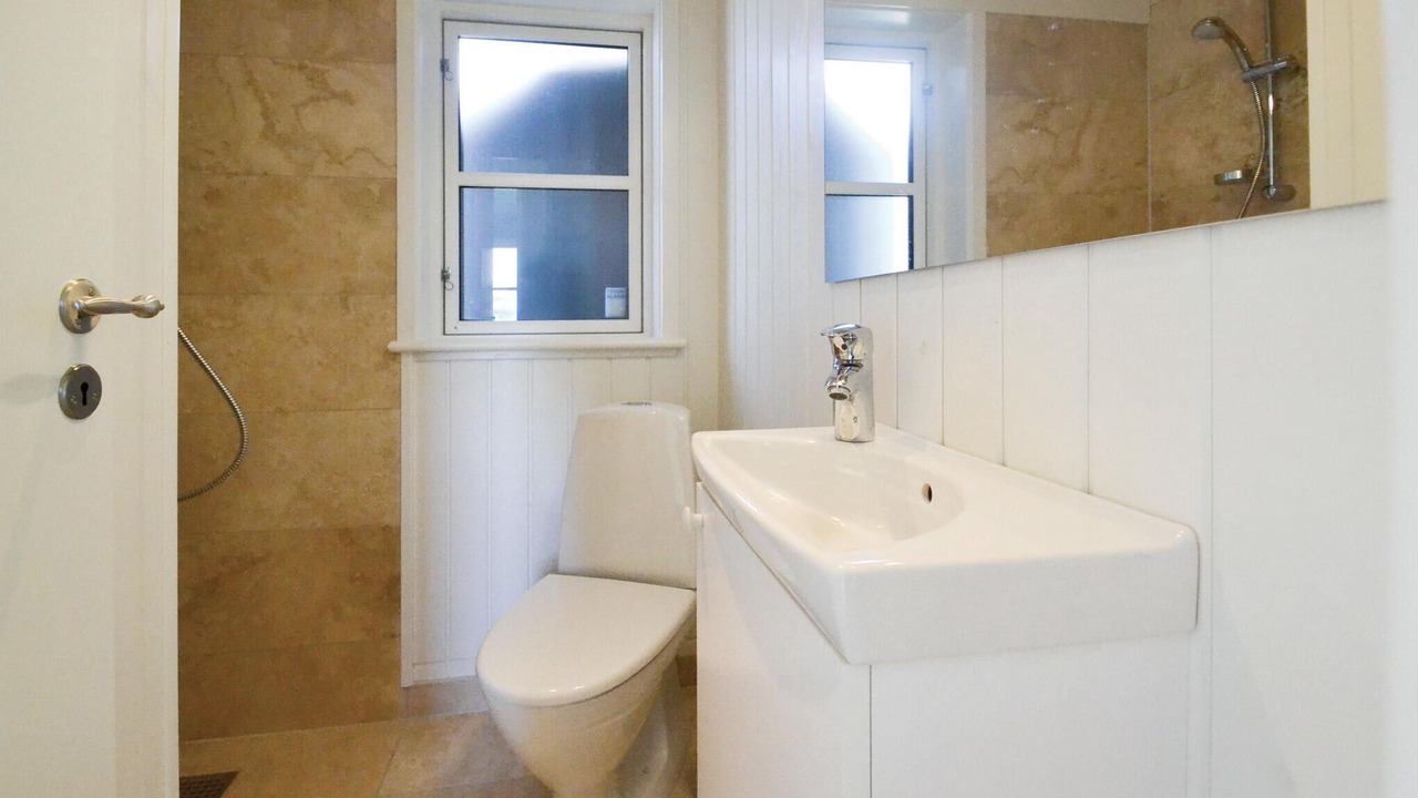 Photo of Bathroom in Grenaa