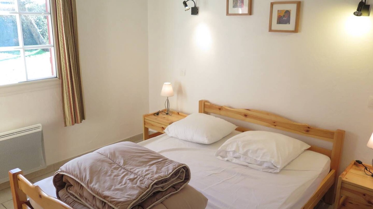 Photo of Bedroom in Messanges