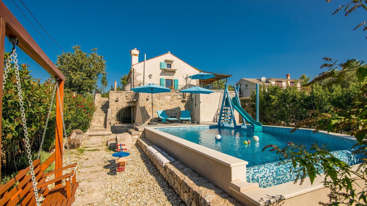 Photo of Outdoor in Kornic
