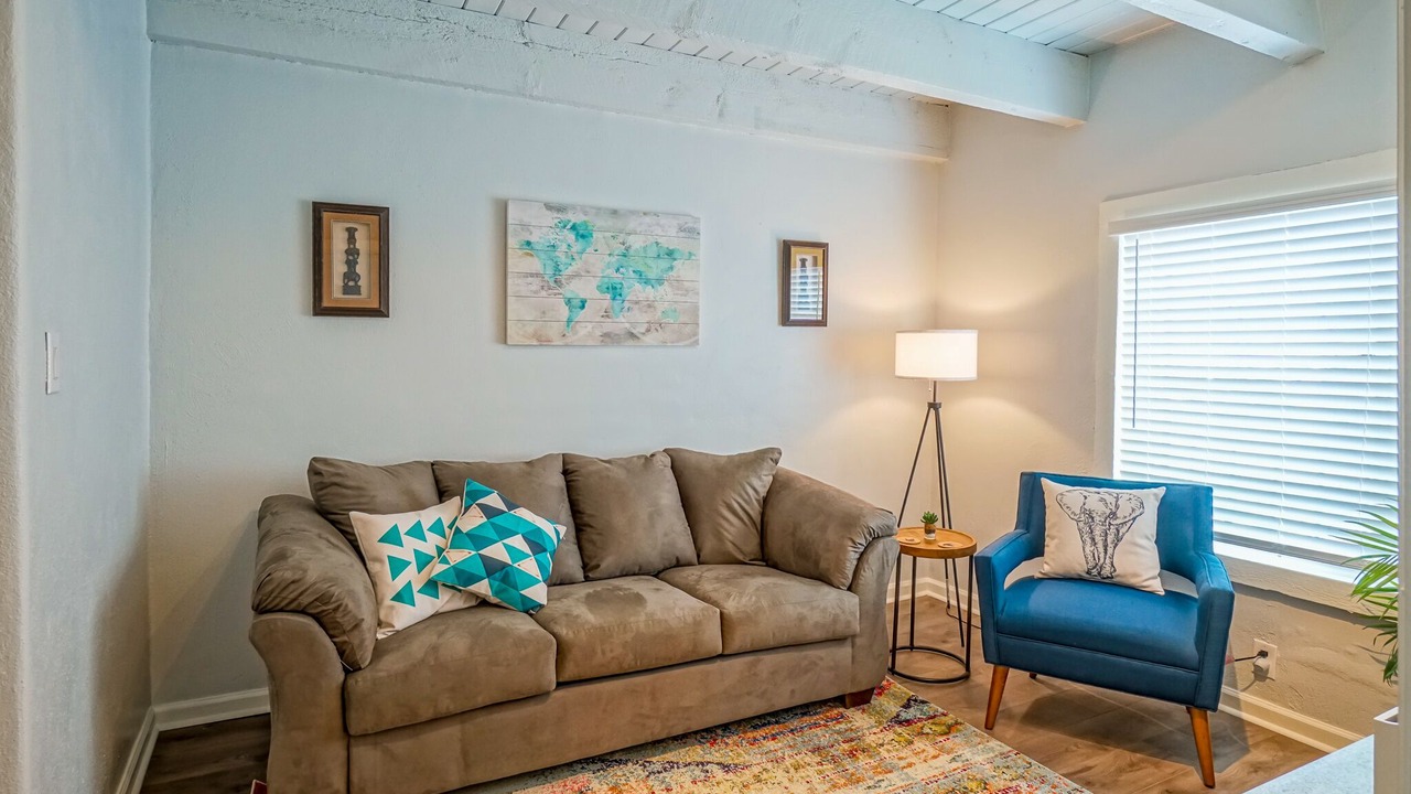 Photo of Livingroom in West Old Town
