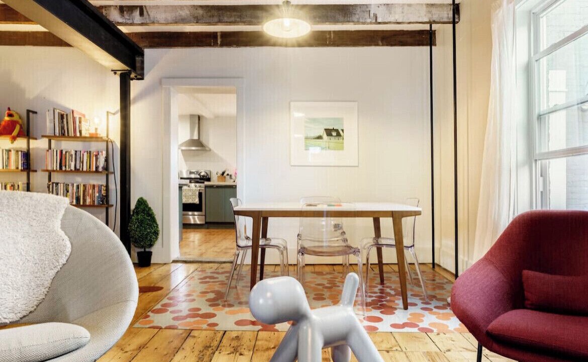 Photo of Livingroom in Beacon