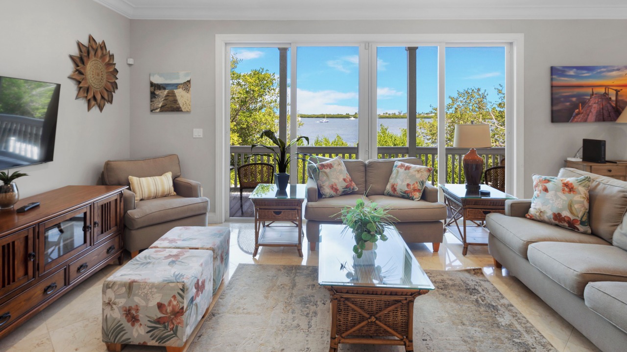 Photo of Livingroom in Key West