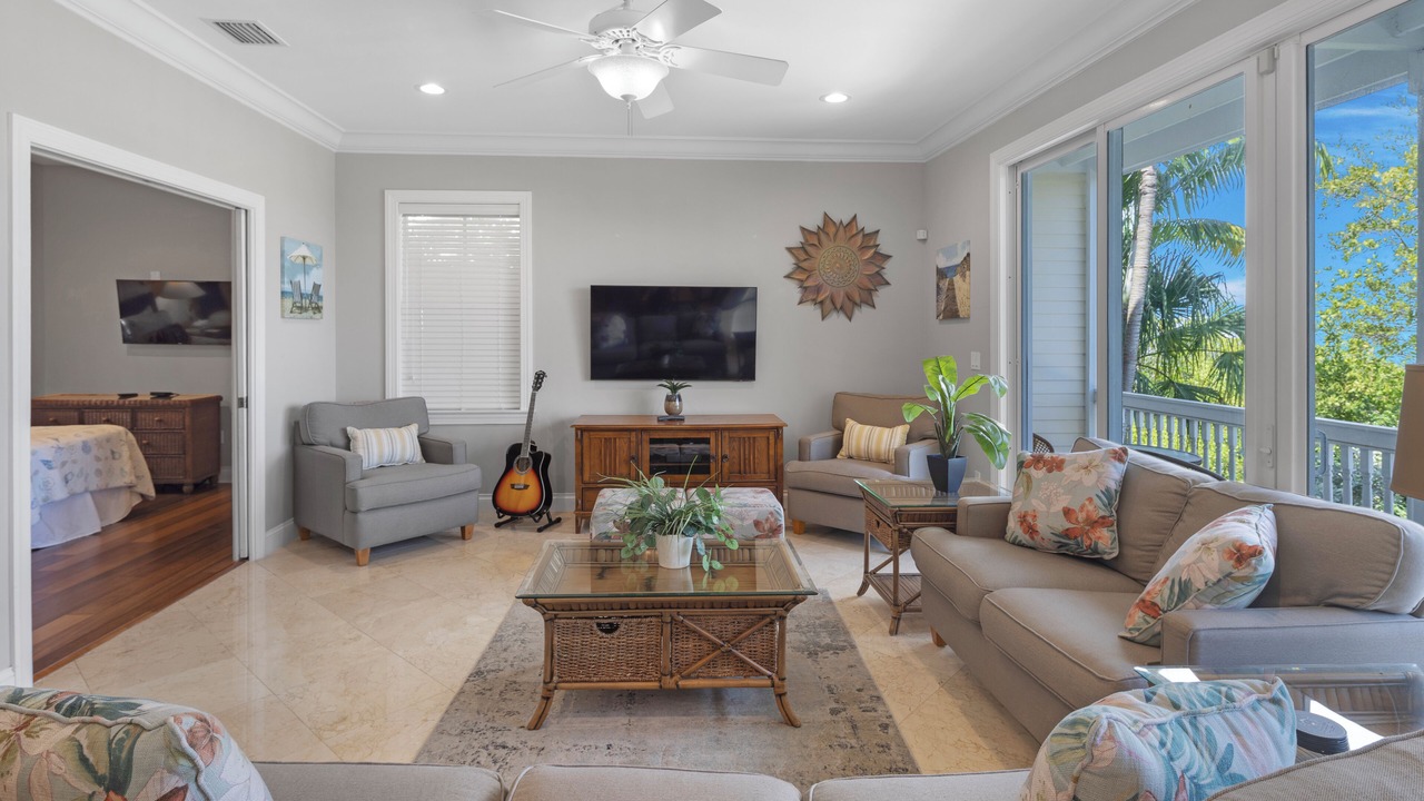 Photo of Livingroom in Key West