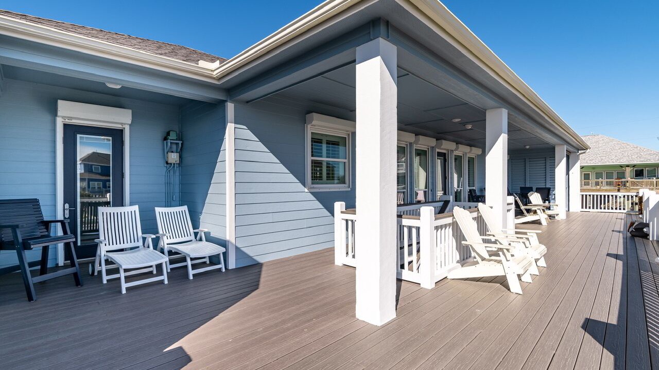 Photo of Patio Balcony in Crystal Beach