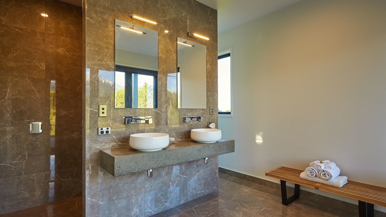 Photo of Bathroom in Hapuku