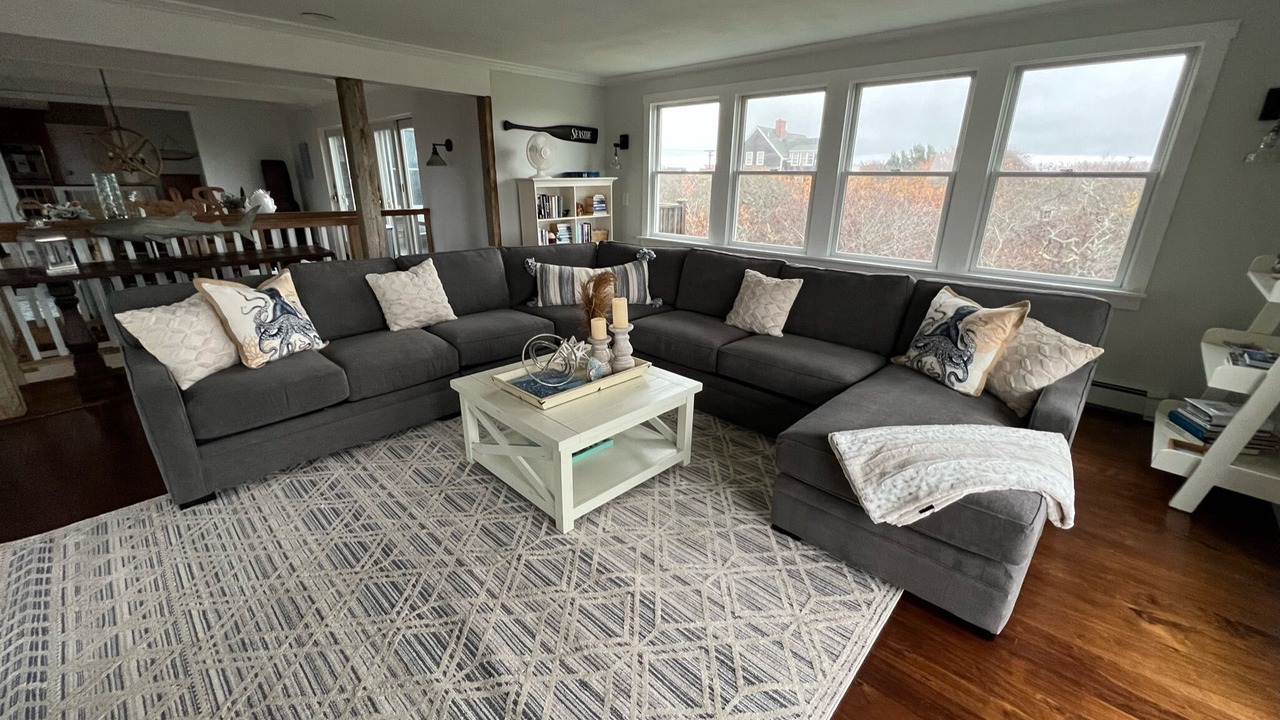 Photo of Bedroom in Tom Nevers