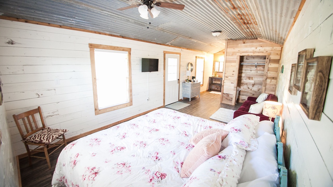 Photo of Bedroom in Driftwood